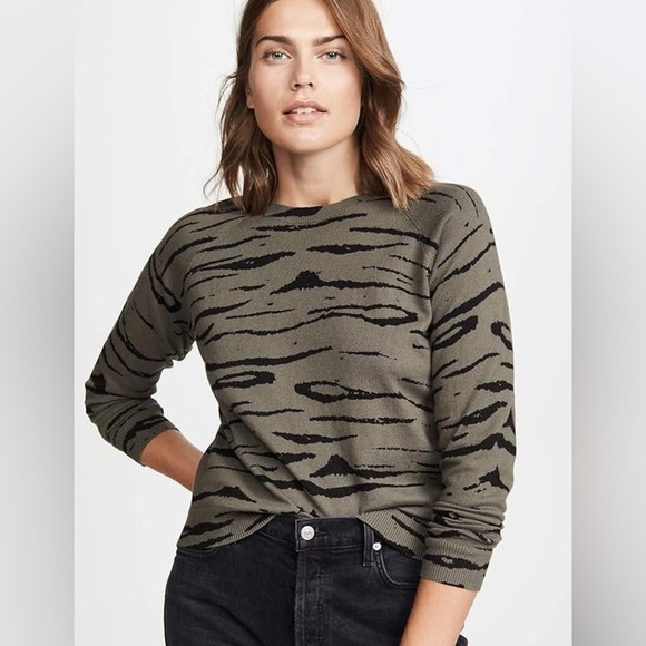 Monrow cashmere blend tiger vintage raglan sweater - Picture 2 of 5